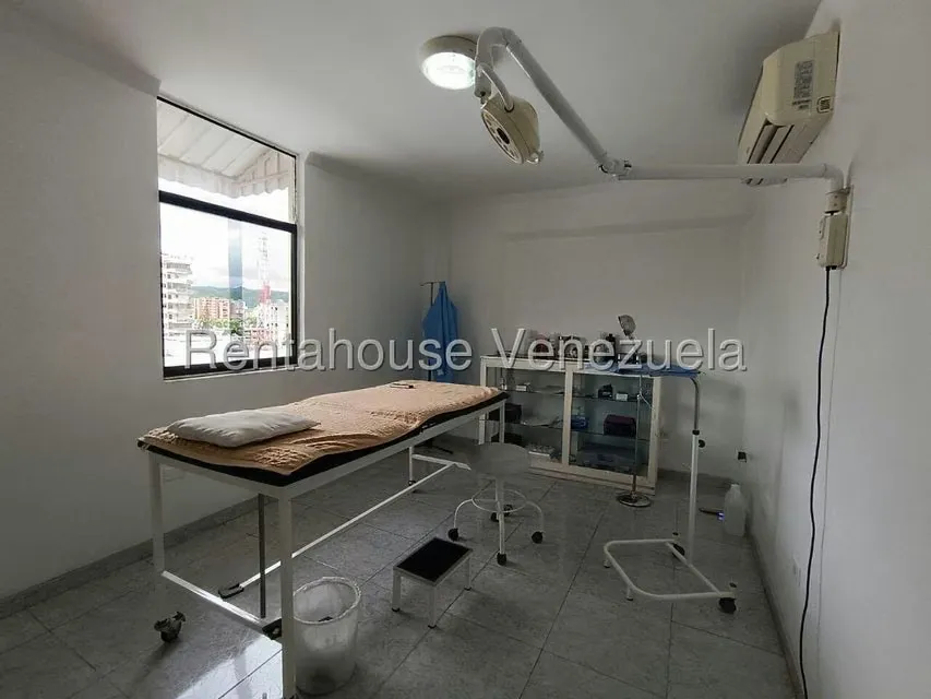 Consultorio Medico en Venta en Avenida Bolivar Norte, Carabobo