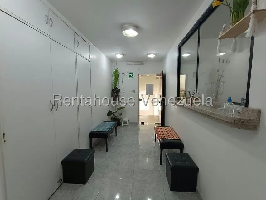 Consultorio Medico en Venta en Avenida Bolivar Norte, Carabobo - 5