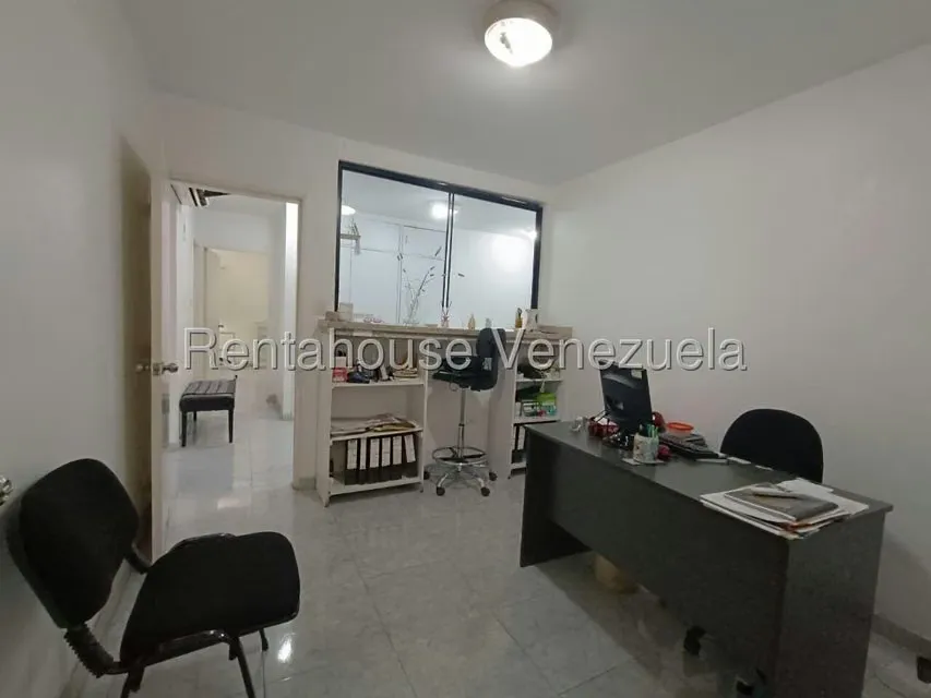 Consultorio Medico en Venta en Avenida Bolivar Norte, Carabobo - 6