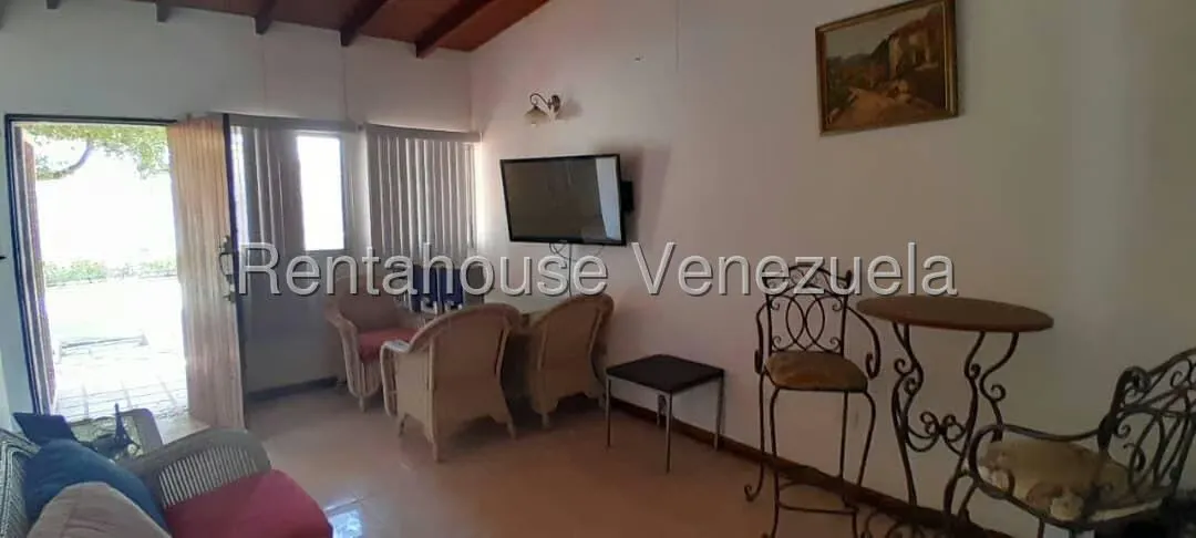 Casa (1 Nivel) en Venta en Avenida Juan Bautista Arismendi, Nueva Esparta - 3