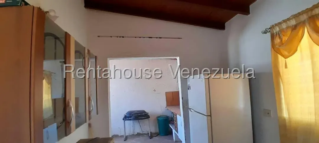 Casa (1 Nivel) en Venta en Avenida Juan Bautista Arismendi, Nueva Esparta - 4
