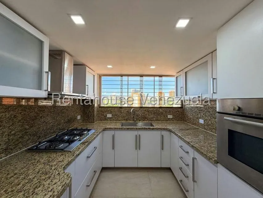 Apartamento (1 Nivel) en Venta en Del Este, Lara - 17
