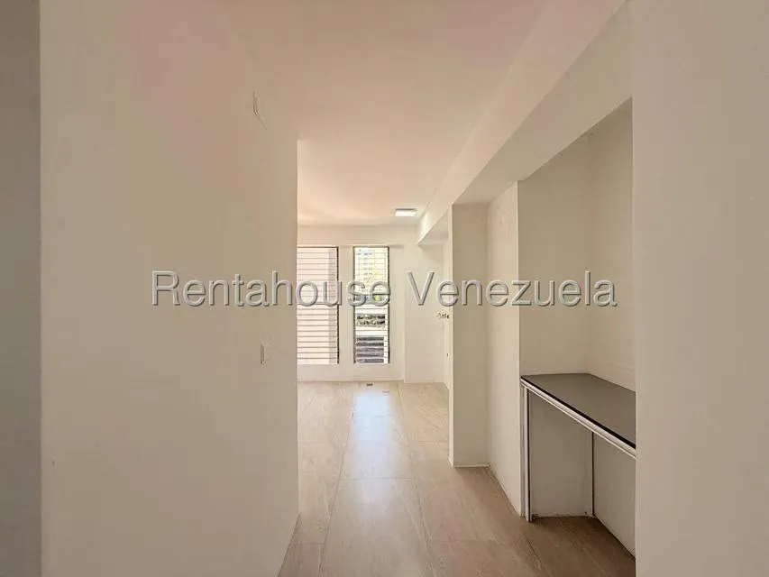 Apartamento (1 Nivel) en Venta en Del Este, Lara - 37