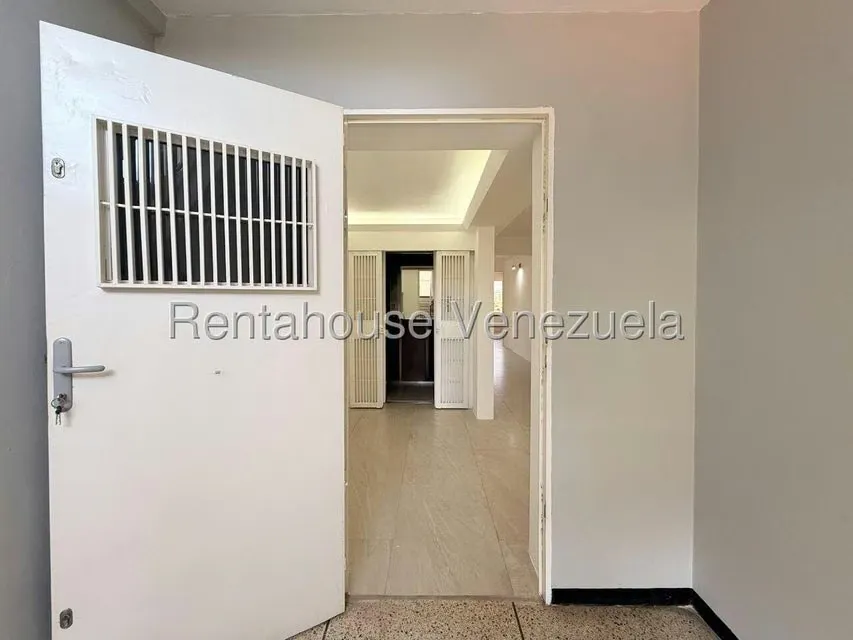 Apartamento (1 Nivel) en Venta en Del Este, Lara - 42