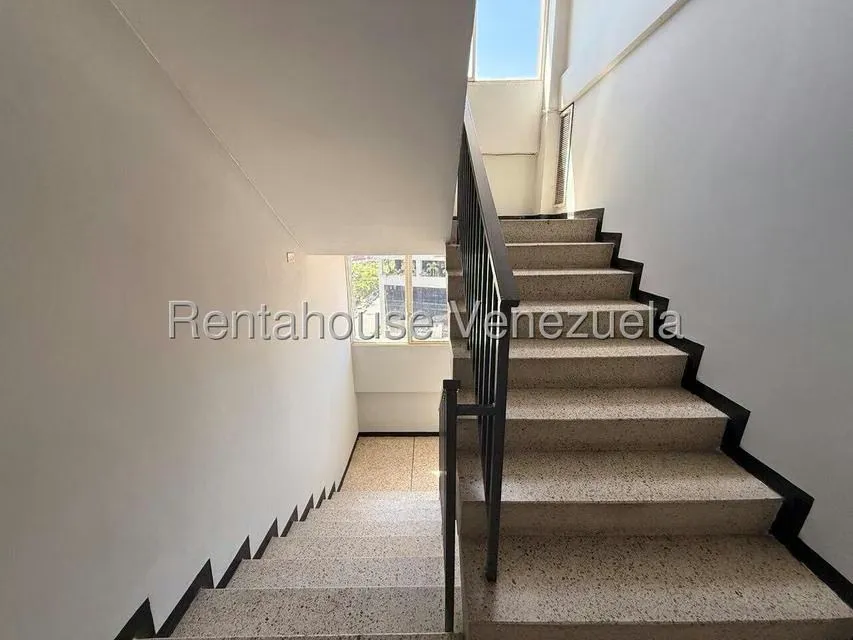 Apartamento (1 Nivel) en Venta en Del Este, Lara - 43