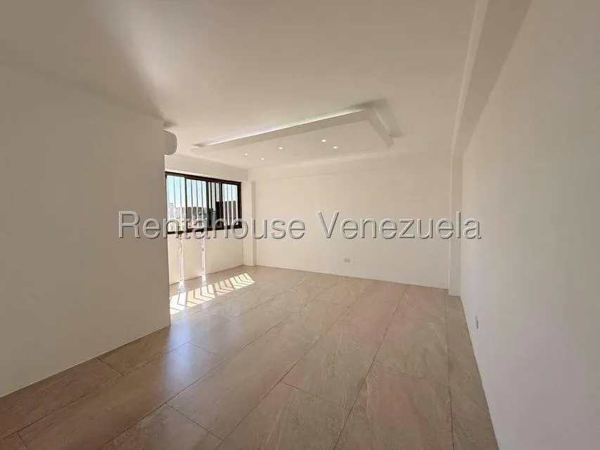 Apartamento (1 Nivel) en Venta en Del Este, Lara - 8