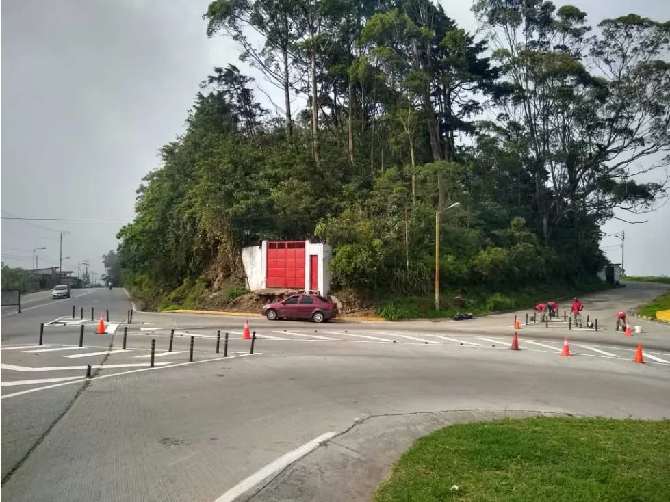Vendo terreno 18100mts2 el Junquito 9652