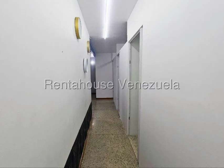 Oficina en Alquiler en El Marques, Distrito Metropolitano - 27