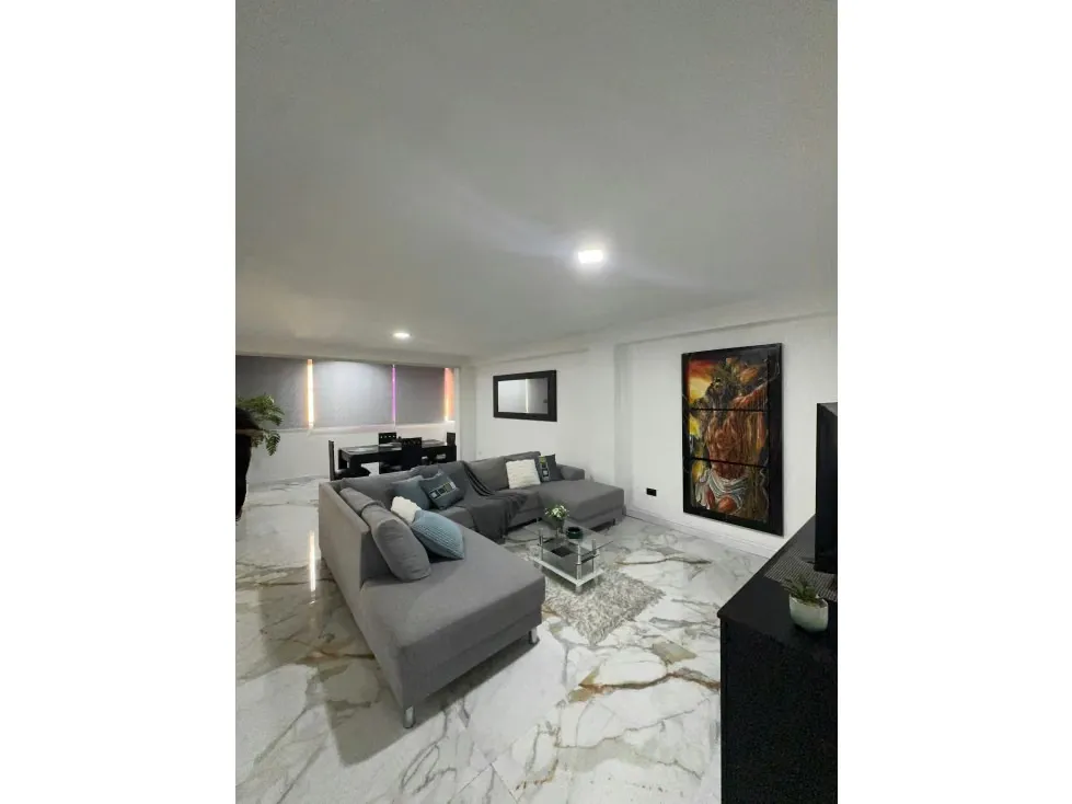 Apartamento Remodelado En Alquiler En Sabana Grande, Av Casanova - 7