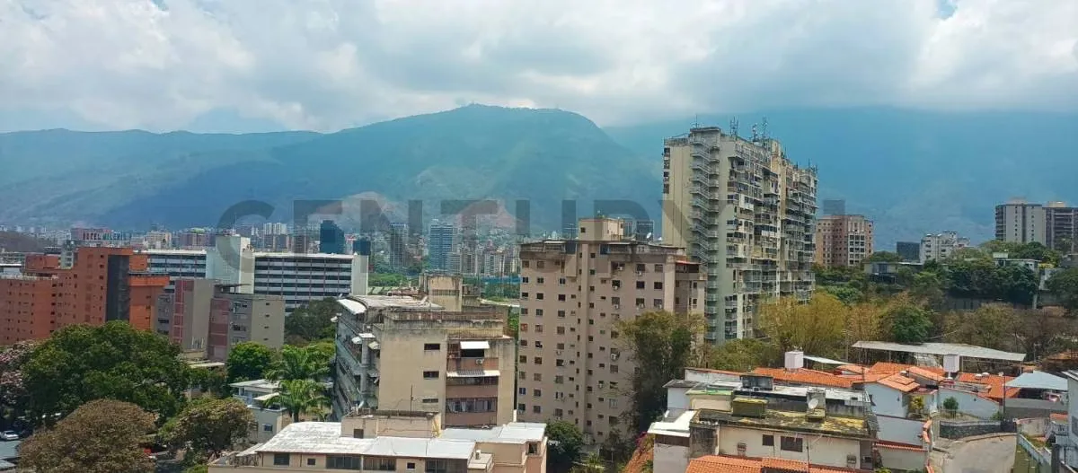 Pent House de 225mts2 en Venta Los Chaguaramos - 8