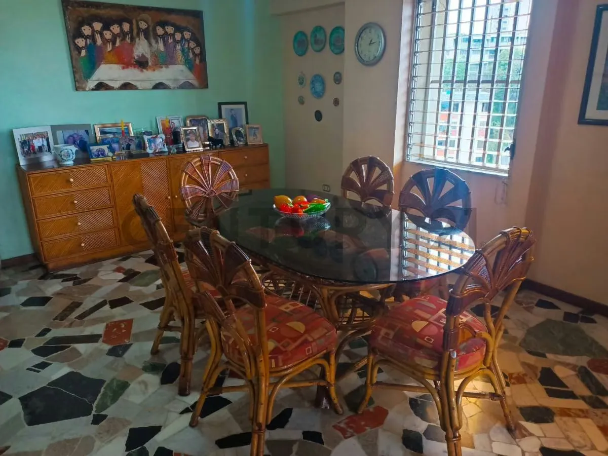 Pent House de 225mts2 en Venta Los Chaguaramos - 9