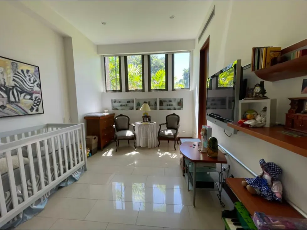 Se Vende PB en Altamira 320 M2 + 320 M2 de Jardin - 8