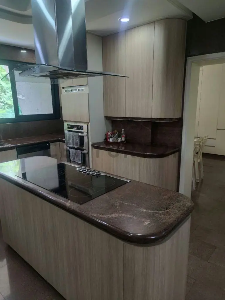 Exclusivo apartamento ubicado en zona segura, calle cerrada - 2