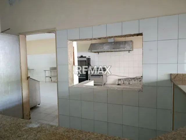 En Venta Local Comercial en San Joaquin - 9