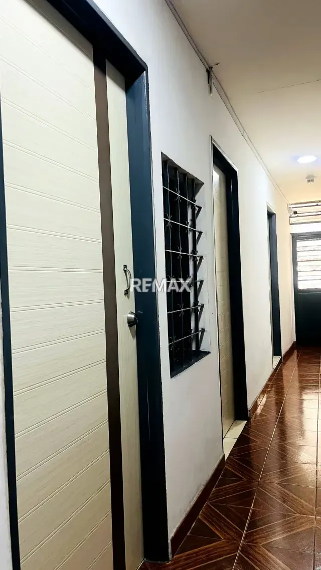 EDIFICIO RESIDENCIAL EN VENTA - 12
