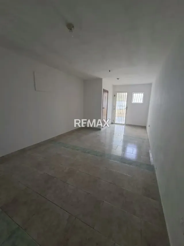 CASA DE ESQUINA EN VENTA - RESIDENCIAS PALO NEGRO ETAPA 1 - 13