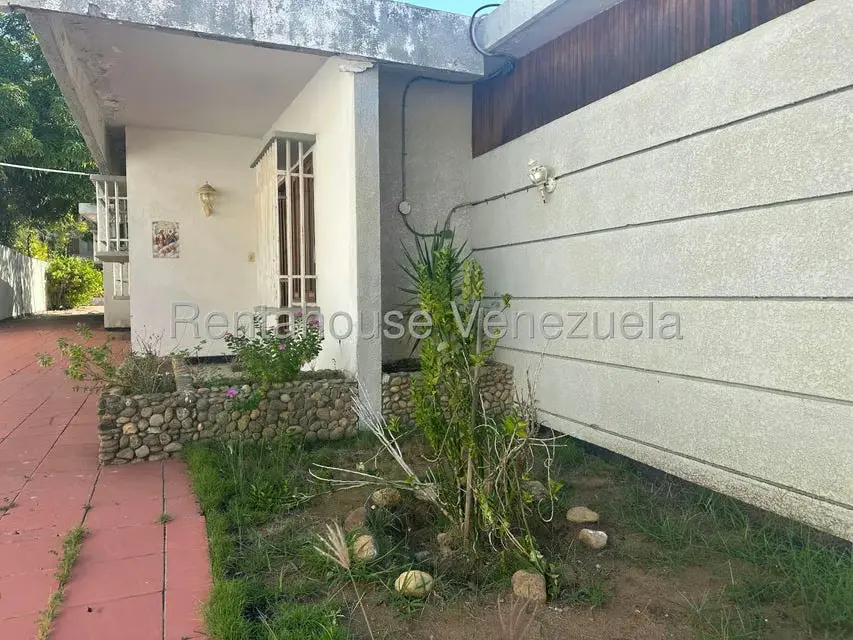 Casa (1 Nivel) en Alquiler en Zapara, Zulia - 2
