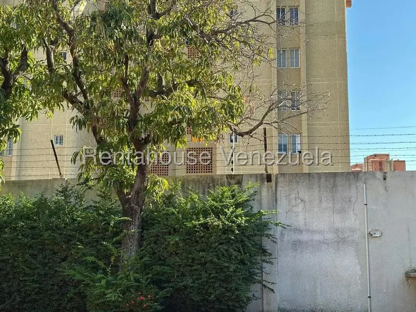 Casa (1 Nivel) en Alquiler en Zapara, Zulia - 37