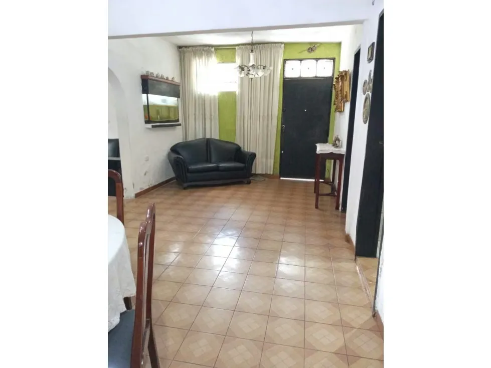 Casa Comercial en venta 102m², Catia/ Brasil y Washington - 3