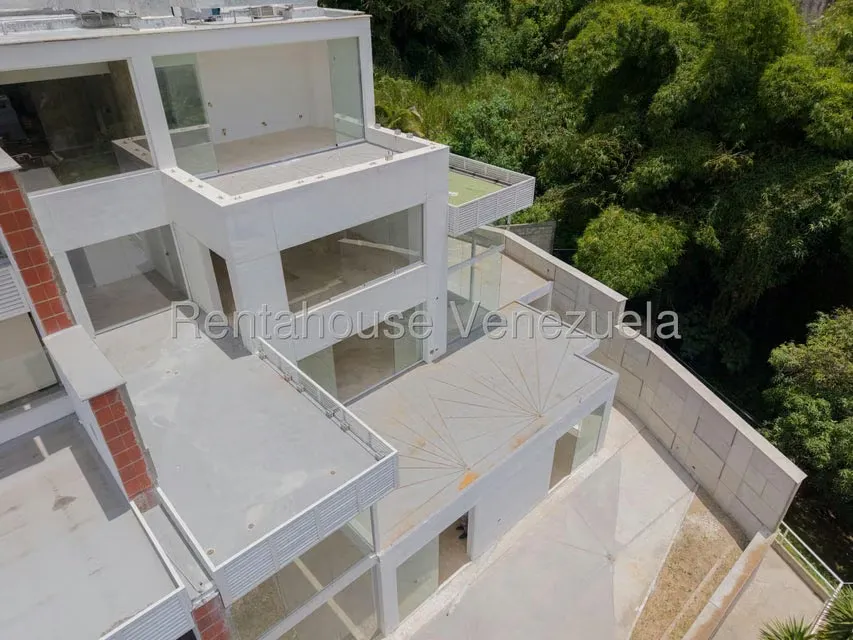 Casa (Multipes Niveles) en Venta en Los Naranjos del Cafetal, Distrito Metropolitano - 4