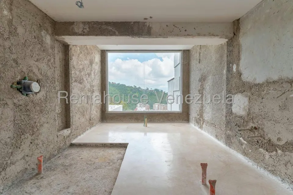 Casa (Multipes Niveles) en Venta en Los Naranjos del Cafetal, Distrito Metropolitano - 44