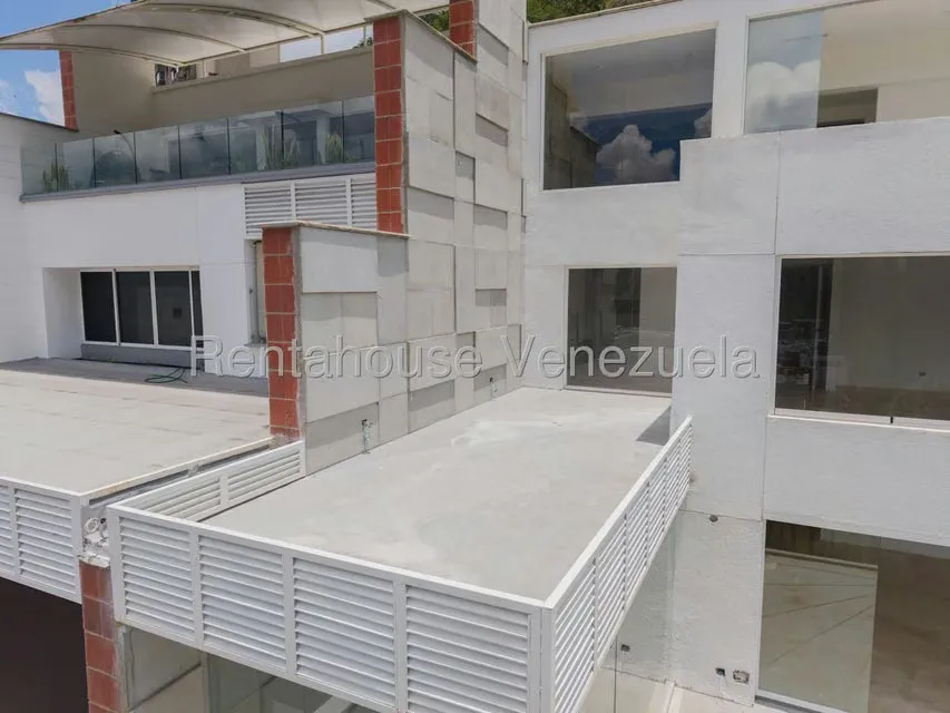 Casa (Multipes Niveles) en Venta en Los Naranjos del Cafetal, Distrito Metropolitano - 50