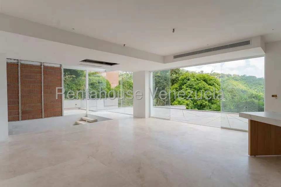 Casa (Multipes Niveles) en Venta en Los Naranjos del Cafetal, Distrito Metropolitano - 10