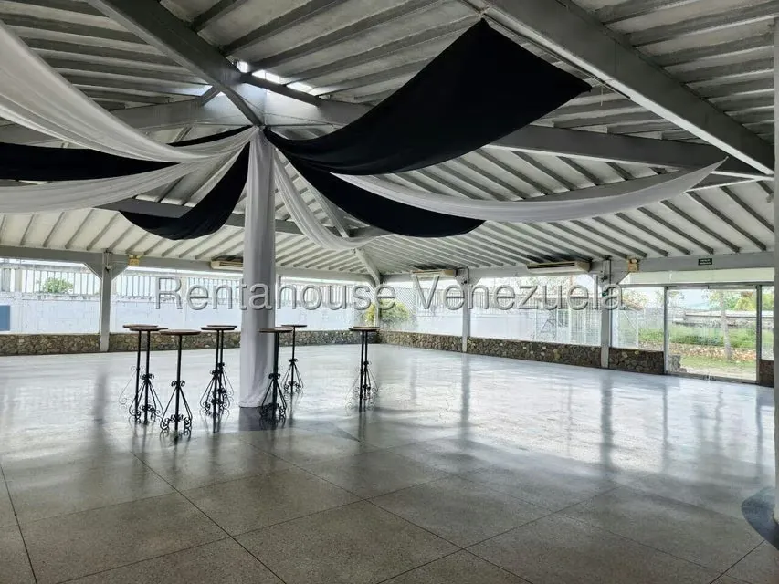 Comercial (Club Campestre) en Venta en Parroquia Tamaca, Lara - 26
