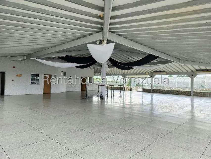 Comercial (Club Campestre) en Venta en Parroquia Tamaca, Lara - 28