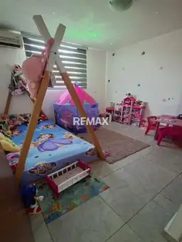 View 10
