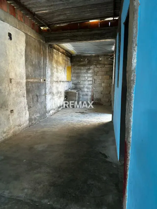 En Venta Construccion en Obra Gris, Sector Colombia Sur, Calle 30 con Callejon N°2, Guanare, Portuguesa, Venezuela - 9
