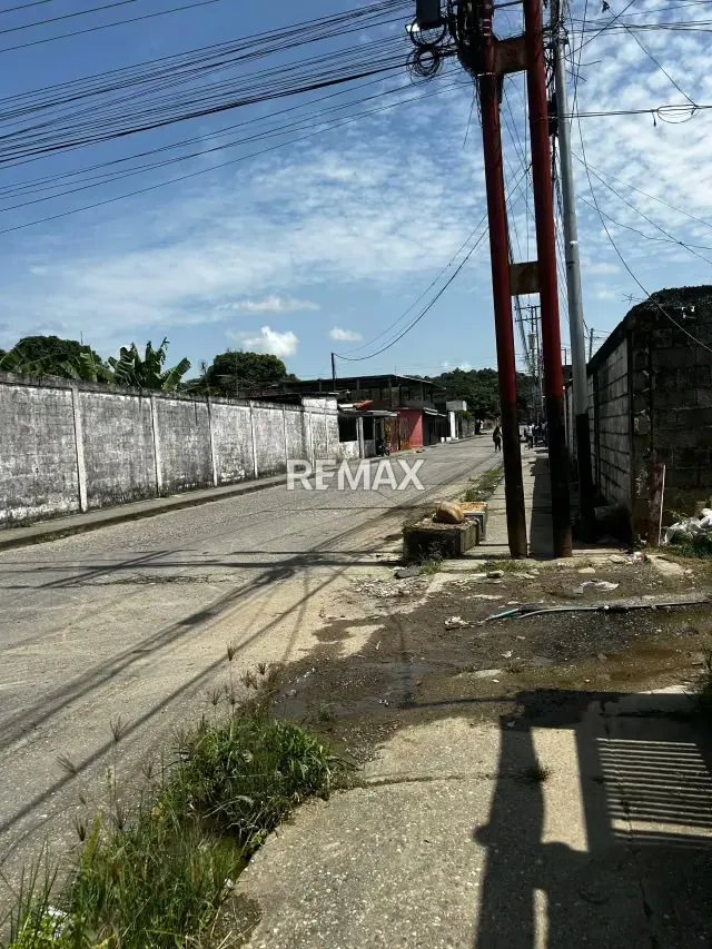 En Venta Construccion en Obra Gris, Sector Colombia Sur, Calle 30 con Callejon N°2, Guanare, Portuguesa, Venezuela - 10