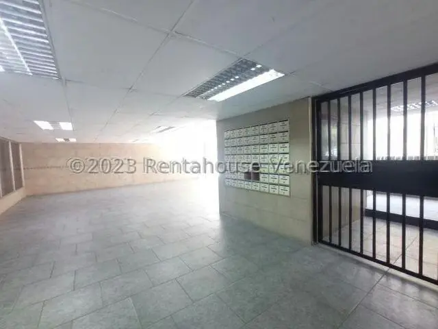 Comercial (Oficina) en Venta en Zona Centro, Aragua - 4
