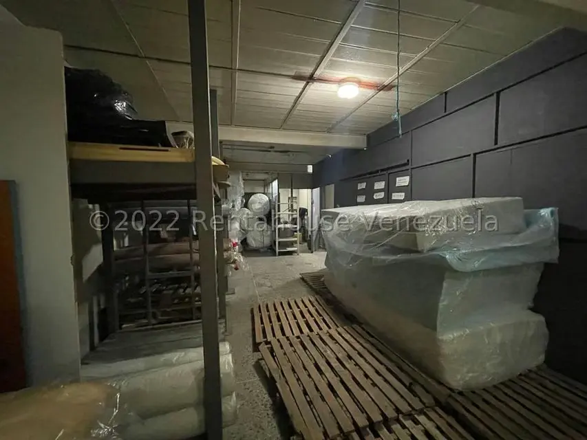 Local Comercial en Venta en Catia, Distrito Metropolitano - 16