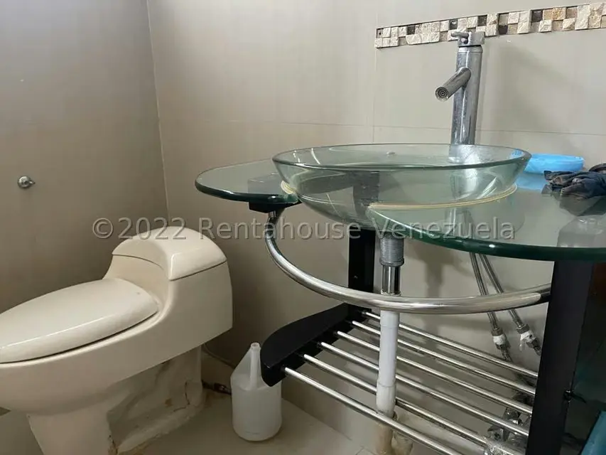Local Comercial en Venta en Catia, Distrito Metropolitano - 23