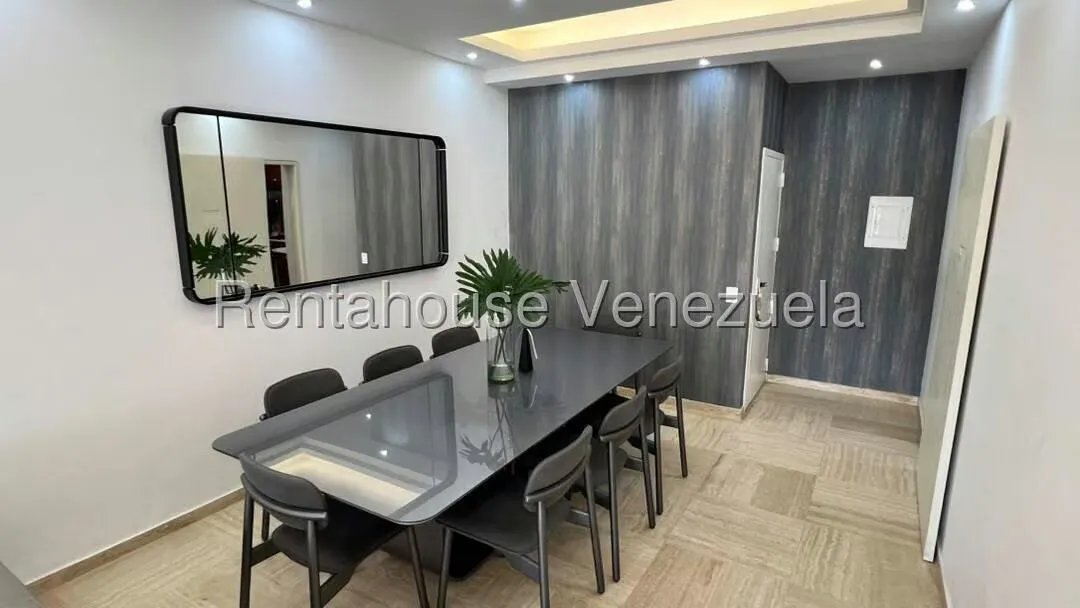 Apartamento (Planta Baja) en Venta en La Tahona, Distrito Metropolitano - 11