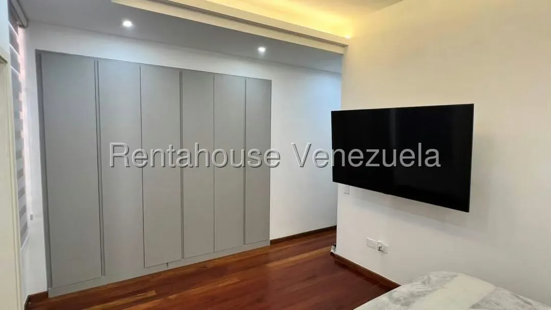 Apartamento (Planta Baja) en Venta en La Tahona, Distrito Metropolitano - 21
