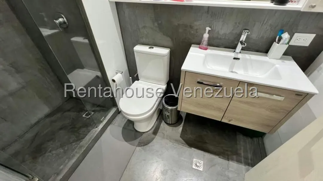 Apartamento (Planta Baja) en Venta en La Tahona, Distrito Metropolitano - 27