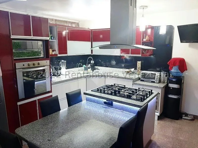 Apartamento (1 Nivel) en Venta en Parque Caiza, Distrito Metropolitano - 11