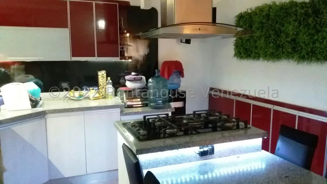 Apartamento (1 Nivel) en Venta en Parque Caiza, Distrito Metropolitano - 12
