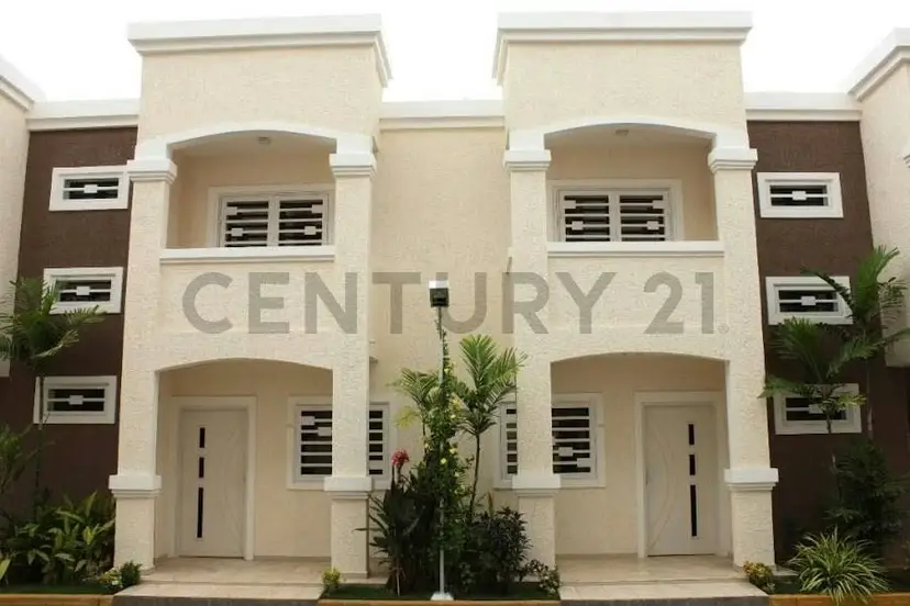 Se vende TownHouse en Villa Doral. Ciudad Ojeda
