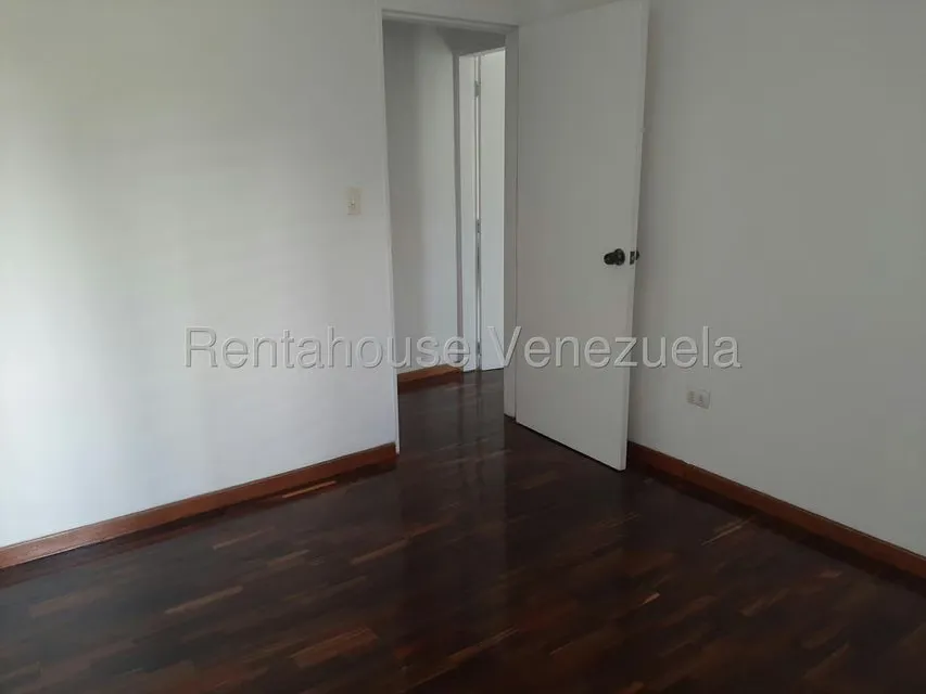 Apartamento (1 Nivel) en Alquiler en La Alameda, Distrito Metropolitano - 30