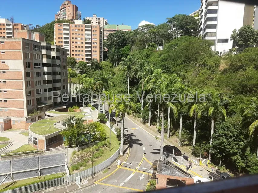 Apartamento (1 Nivel) en Alquiler en La Alameda, Distrito Metropolitano - 33