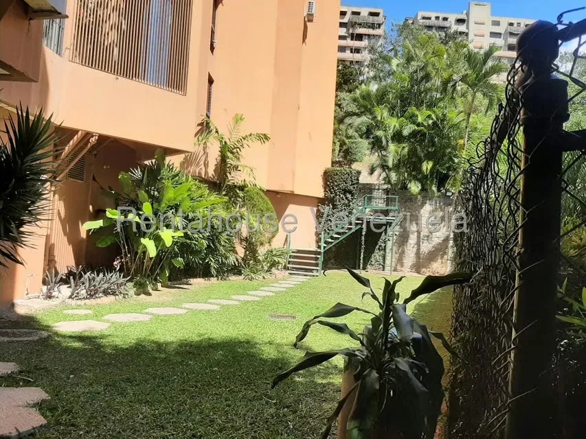 Apartamento (1 Nivel) en Alquiler en La Alameda, Distrito Metropolitano - 44