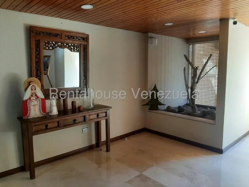 Apartamento (1 Nivel) en Alquiler en La Alameda, Distrito Metropolitano - 6