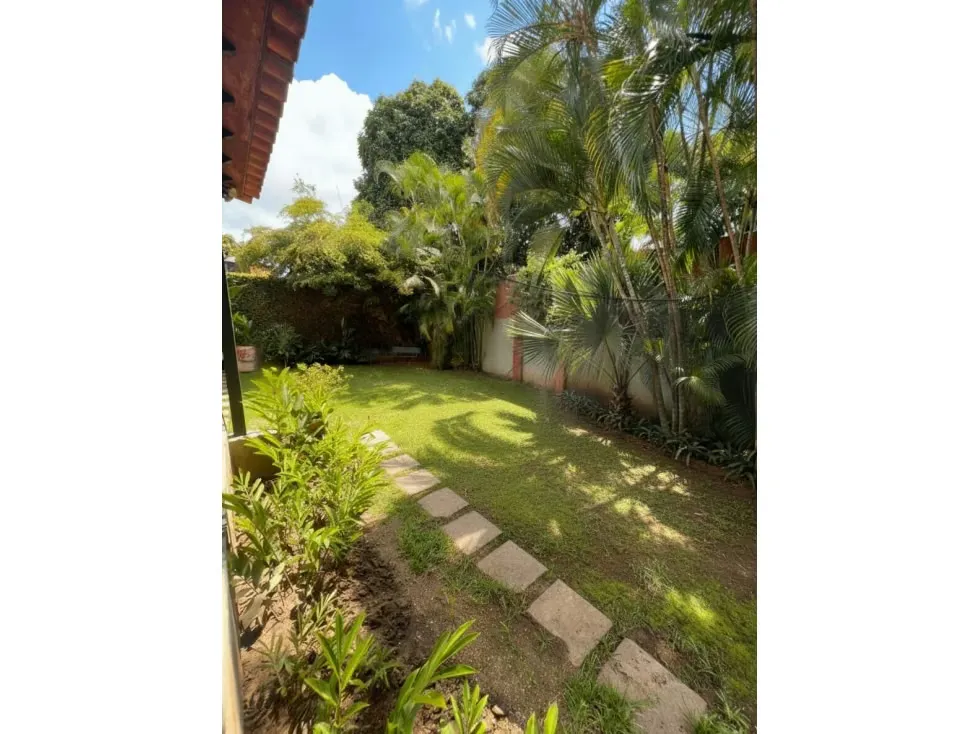 Se vende casa 440m2 Los Palos Grandes 5066 - 7
