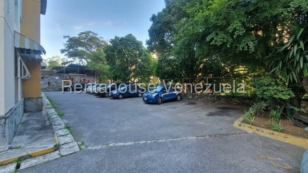Apartamento (1 Nivel) en Venta en Santa Paula, Distrito Metropolitano - 11