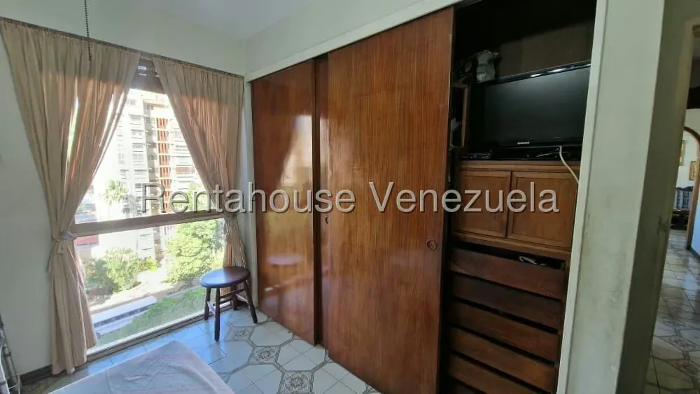 Apartamento (1 Nivel) en Venta en Santa Paula, Distrito Metropolitano - 18