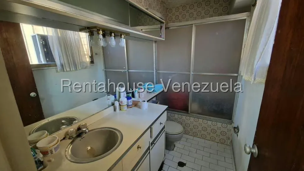 Apartamento (1 Nivel) en Venta en Santa Paula, Distrito Metropolitano - 21
