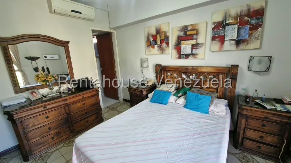Apartamento (1 Nivel) en Venta en Santa Paula, Distrito Metropolitano - 8